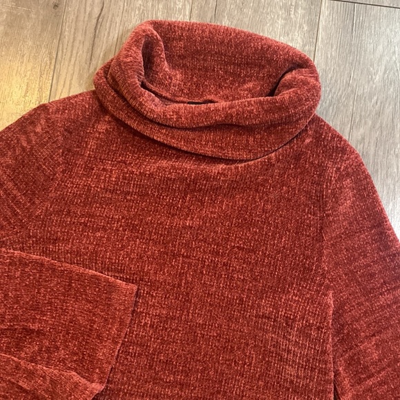 MINKPINK Whole Hearted Cropped Sweater Masala S - Picture 3 of 4